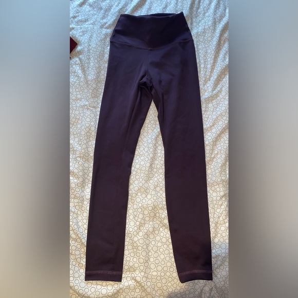 Purple leggings - Picture 1 of 3